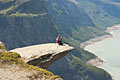 Noruega - paisajes - foto - Trolltunga - Idioma duende 