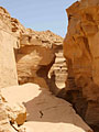 Egypten - landskaber - foto, billeder - Limestone canyon i nærheden af ​​Sharm El Sheikh - Coloured Canyon